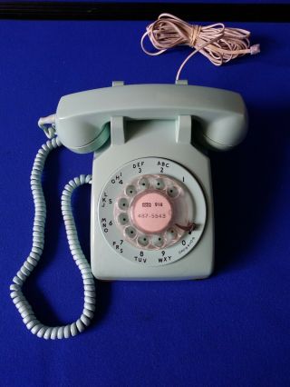 Vintage 1970’s/1980s Bell System Western Electric Rotary Dial Phone Light Blue