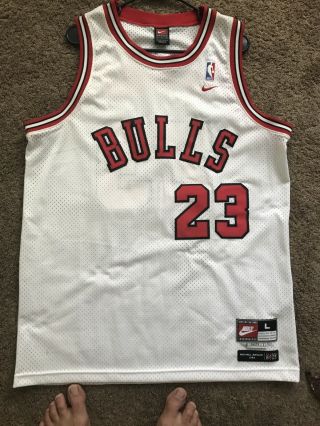 Micheal Jordan Rookie Jersey.  Nike.  Chicago Bulls.  Size Large