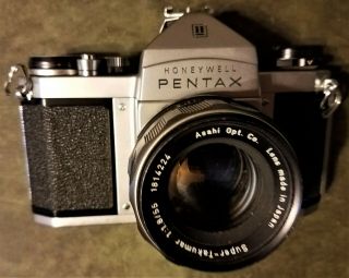 Honeywell Asahi Pentax H3v Camera With - Takumar 1:1.  8/55 Lens