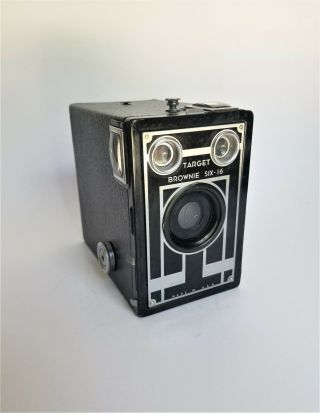 Vintage 1940s Kodak Brownie Target Six - 16 Art Deco Box Camera