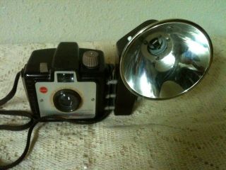 Vintage Eastman Kodak Brownie Holiday Flash Camera & Kodalite Flash Holder