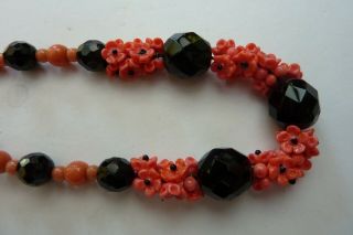 Art Deco Vintage Coral & Black Glass Wired Flower Necklace