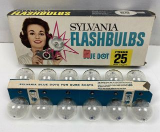 Vintage Sylvania Flashbulbs Press 25 Box 12 Clear Blue Dot