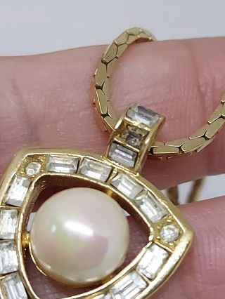 Vintage Christian Dior Faux Pearl Rhinestones Gold Tone Necklace Pendant 3