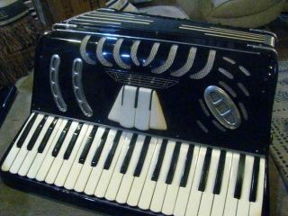 Vintage Black Trionfo Accordian And Case Made In Italy
