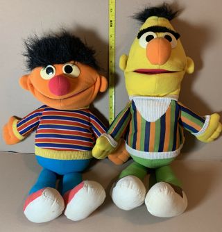 Vintage 1986 Playskool Sesame Street 18” Bert & 16” Ernie Hand Puppet Set 80s