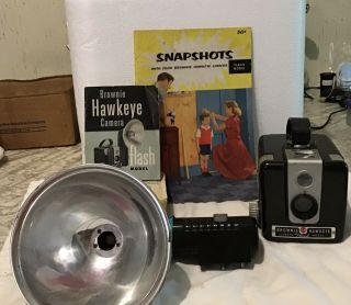 Kodak Brownie Hawkeye Box Camera With Flash 2 Flash Bulbs & 2 Booklets