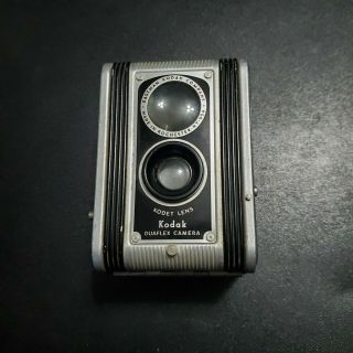 Vintage Kodak Duaflex Camera Kodet Lens For 620 Roll Film.  With Lamp
