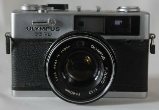 Olympus 35rd Rangefinder Compact Film Camera With F1.  7/40mm F.  Zuiko Lens