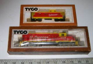 Vintage Tyco Train Chattanooga Diesel Loco & Matching Caboose In Ho With Obs.