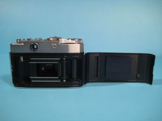 Zeiss Ikon Contina LK Film Camera 45mm f2.  8 Lens 3