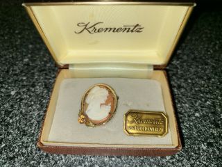 Vintage 1950’s Krementz Real Shell Cameo Pendant Brooch With Flower