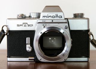 Minolta Srt - 201 Camera Body Only - 35mm Slr - Parts,  Non - Meter