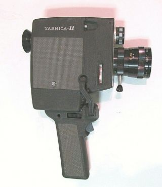 Vintage 1960s Yashica U 8mm Film Movie Camera With Remote Clicker