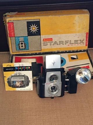 Vintage Kodak Brownie Starflex Outfit Camera.