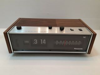 Vintage Pansonic Fm - Am Clock Radio Model Rc - 7053