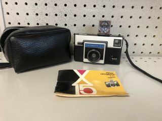 Vintage 70s Kodak Instamatic X - 15 Camera W/ Magiccube Flash And Leather Case