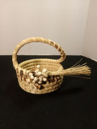 Vintage Charleston Sc Gullah Sweetgrass Basket Turned Handle 4 "