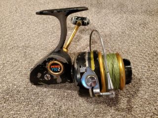 Vintage Penn 710z Spinning Reel With Line - Ready To Fish