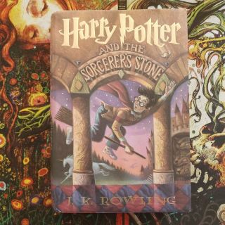 J.  K.  Rowling Signed - Harry Potter And The Sorcerer 
