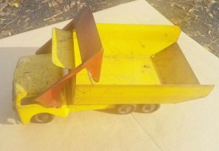 Vintage Roberts Coe Front Loader Scoop Dump Truck Pressed Steel Toy