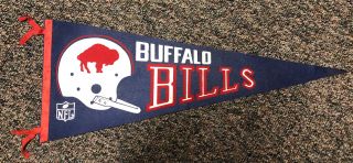 Vintage Nfl Buffalo Bills Pennant Full Size Red Standing Buffalo W/tassles