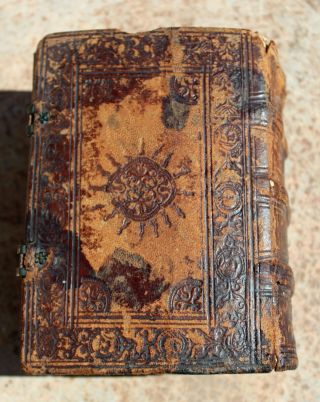 16th/17th C.  Pocket Antiphonary Illuminated Manuscript Book Of Hours Bible