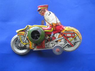 Vtg Marx Rookie Police Officer Tin Wind Motorcycle No Arms Or Handlebar
