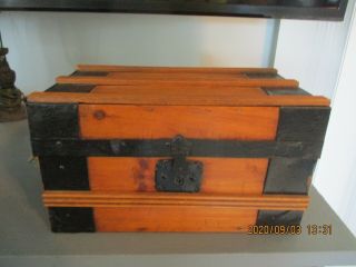 Antique/vintage Arts&crafts Pine Box With Decorative Metal & Wood Touches