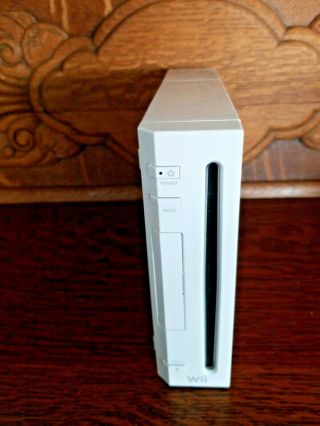 Vintage Nintendo Wii White Console Rvl - 001 (2006) No Remote Or Wires
