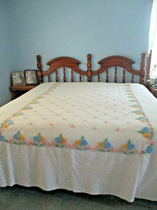 Vintage White Chenille Bedspread Double Full Bed 88” Xf103 " Floral