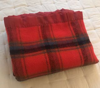 Vintage Chatham Blanket - Red Plaid - Twin Size - Satin Trim - Acrylic EUC 2