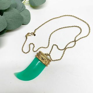Vintage Kenneth Lane Gold Tone Faux Jade Tooth Tusk Large Pendant Necklace 3