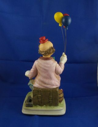 Vintage WACO Melody in Motion Whistling Musical Hobo Clown Holding Balloons 2
