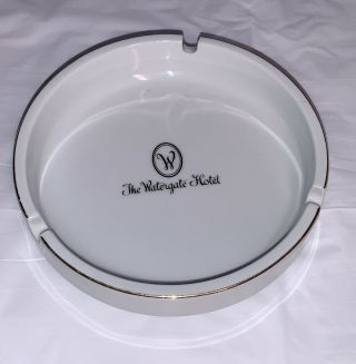 The Watergate Hotel Ashtray White And Golden Edge’s Porcelain Vintage 41/2” X 1”