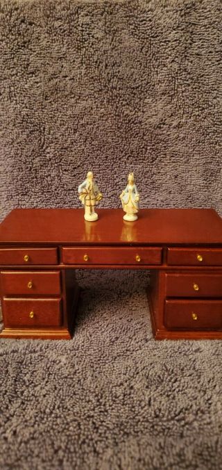 Pair 1:12 Scale Vintage Porcelain Colonial Figurines For Dollhouse 1 " Tall