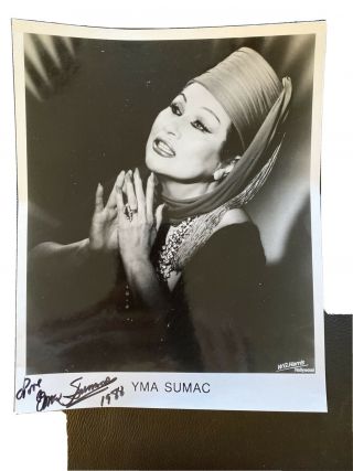 Yma Sumac,  Soprano & Actress Hand Signed Autographed Vintage Photo 1988