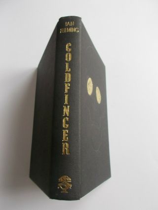 Ian Fleming - Goldfinger 1959 1st edition 2nd printing. 3