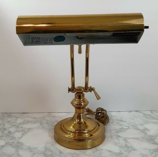 Vintage Underwriters Laboratories Portable Brass Piano Or Bankers Desk Lamp