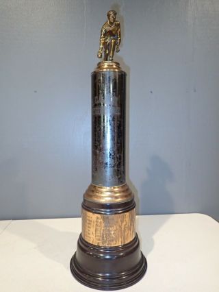 Large Vintage 1941 Lawn Bowling Bocce Ball Trophy