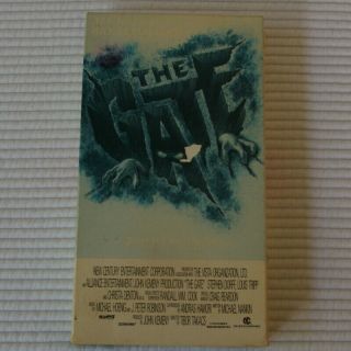 The Gate Vhs 1986 Vintage Tape Horror Film Suspense B Movie Pg 13