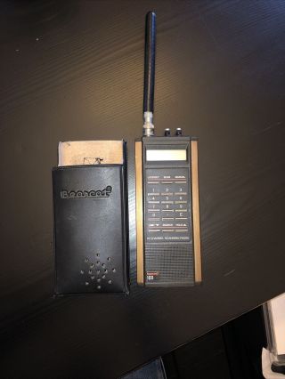 Uniden Bearcat Bc - 100 Vintage Portable Scanner W/range Antenna & Case