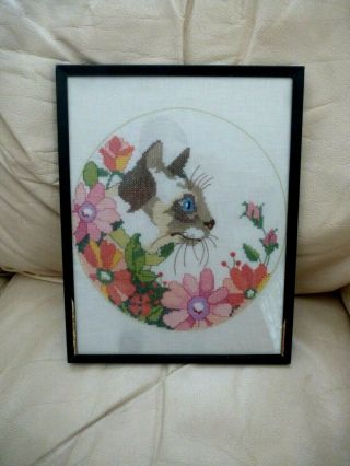 Vintage Completed Needlework Siamese Cat Framed Crafts Art Handmade Hand Crafted