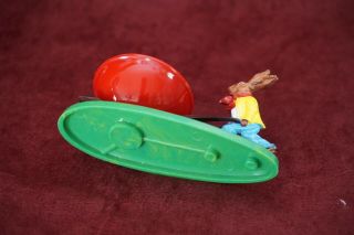 Vintage HARD PLASTIC EASTER RABBIT BUNNY Pushing Egg Holder Wheelbarrow Painter 3