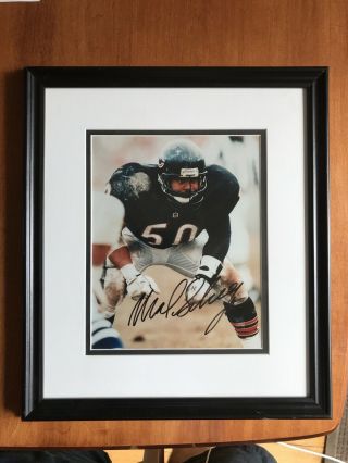 Mike Singletary Autographed 8x10 Framed And Double Matted Chicago Bears Hof