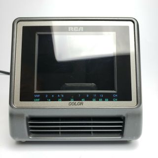 Vintage Rca Portable Color Tv 4” Tft Lcd Battery Powered With Ac Cable