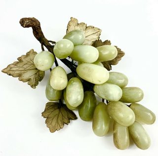 Vintage Green Jadeite Stone Grapes Hand Carved Leaves Semi - Precious Gem Fruit 7”
