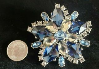 Vintage High - End Estate Glass Brooch Pin Star Flower Sapphire Blue Rhinestones