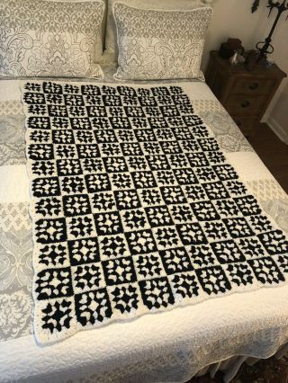 Vintage Black & White Handmade Crochet Granny Square Afghan Throw Blanket Cute 2