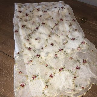 Embroidered Pink Roses On Ivory Mesh Tablecloth 55 " X 84 " Victorian Cottage Euc